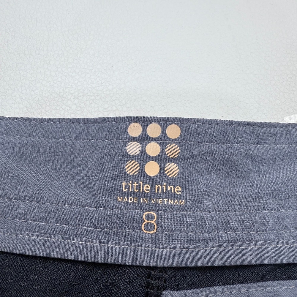 Title Nine Skort Skirt Size 8 Gray Zip‎ Pockets Mesh Shorts Tennis Golf Outdoors - Picture 4 of 7